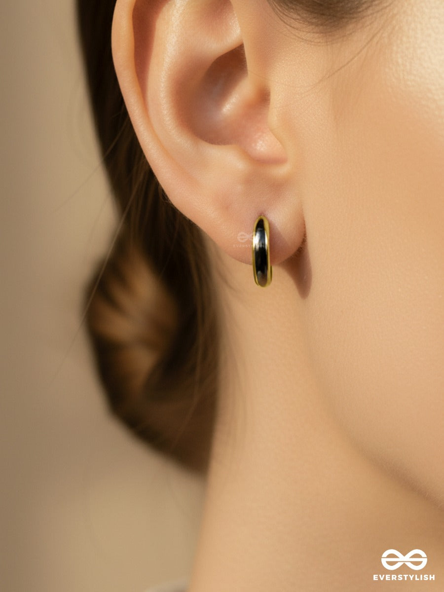 Phantom Glow - Chic Hoop Earrings