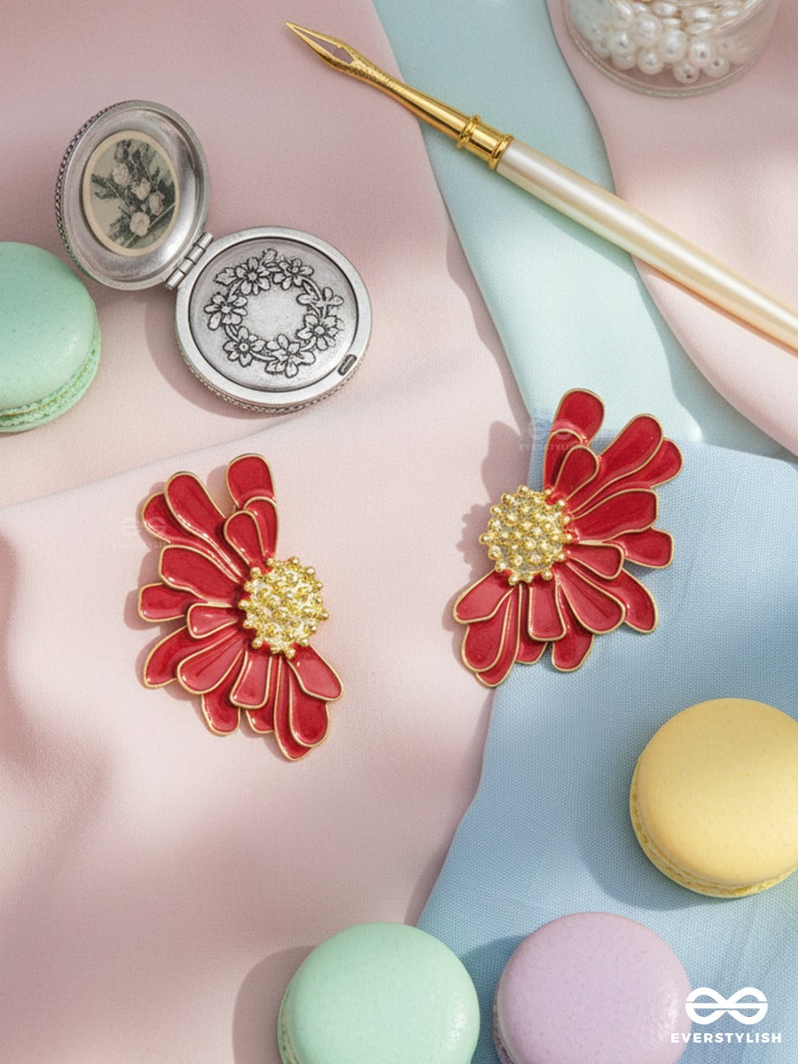 Rouge Gardenia - Textured Bloom Stud Earrings