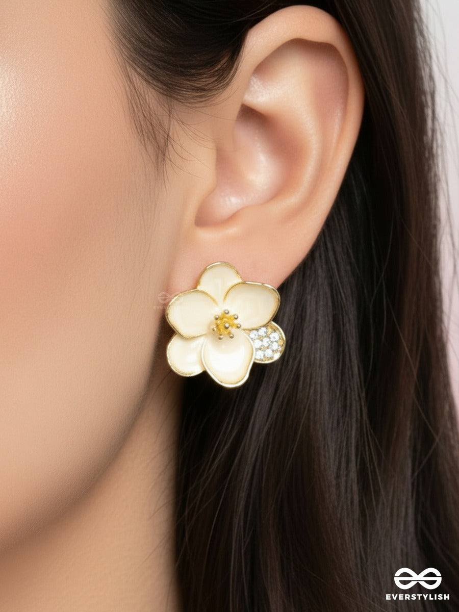 Chantilly Flora - Sparkle Stud Earrings