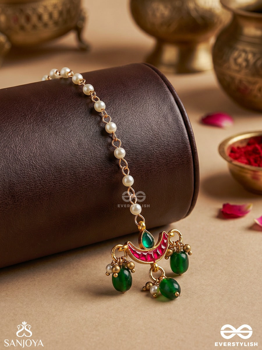 Somranjani - Moon Enchantment - Slender Chain Maangtika With Enamelled Crescent And Emerald Drop Accents