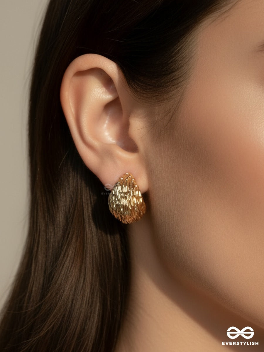 Gilded Ripple - Hammered Metal Stud Earrings