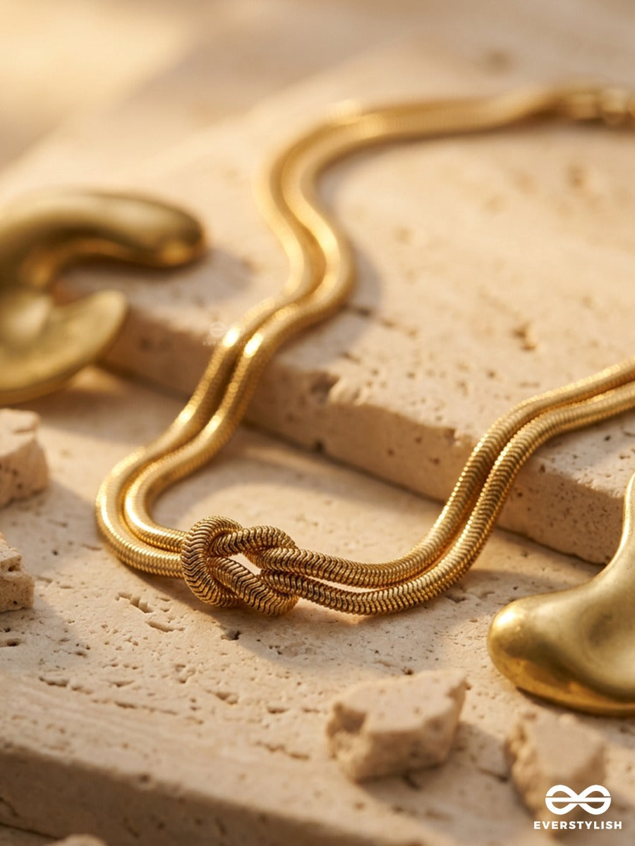 Link Twist - Snake Chain Necklace