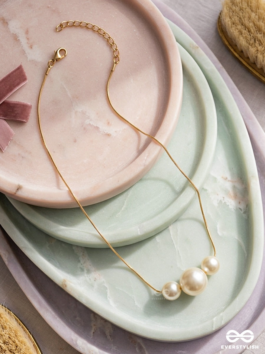 Moon Bead - Delicate Pearl Cluster Necklace