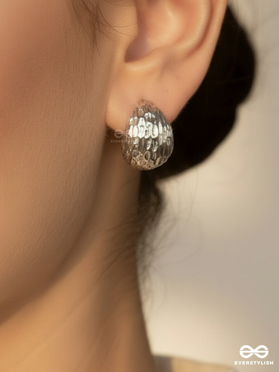 Frost Ripple - Hammered Metal Stud Earrings