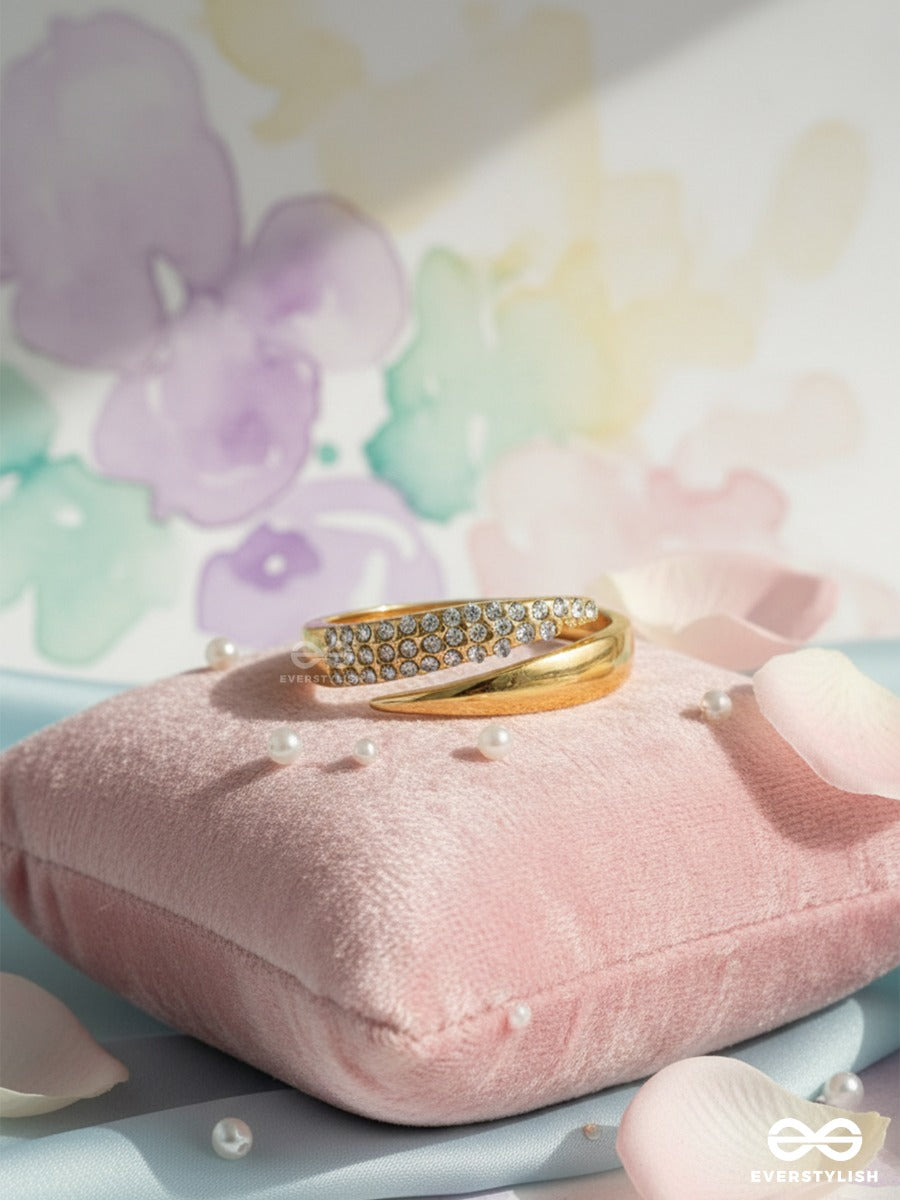 Glint Wrap - Pave Statement Ring