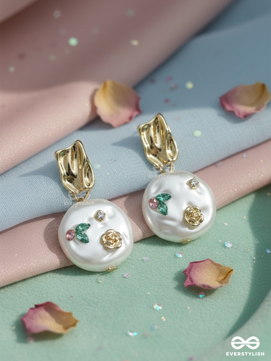 Pearl Canvas - Art Detail Earrings