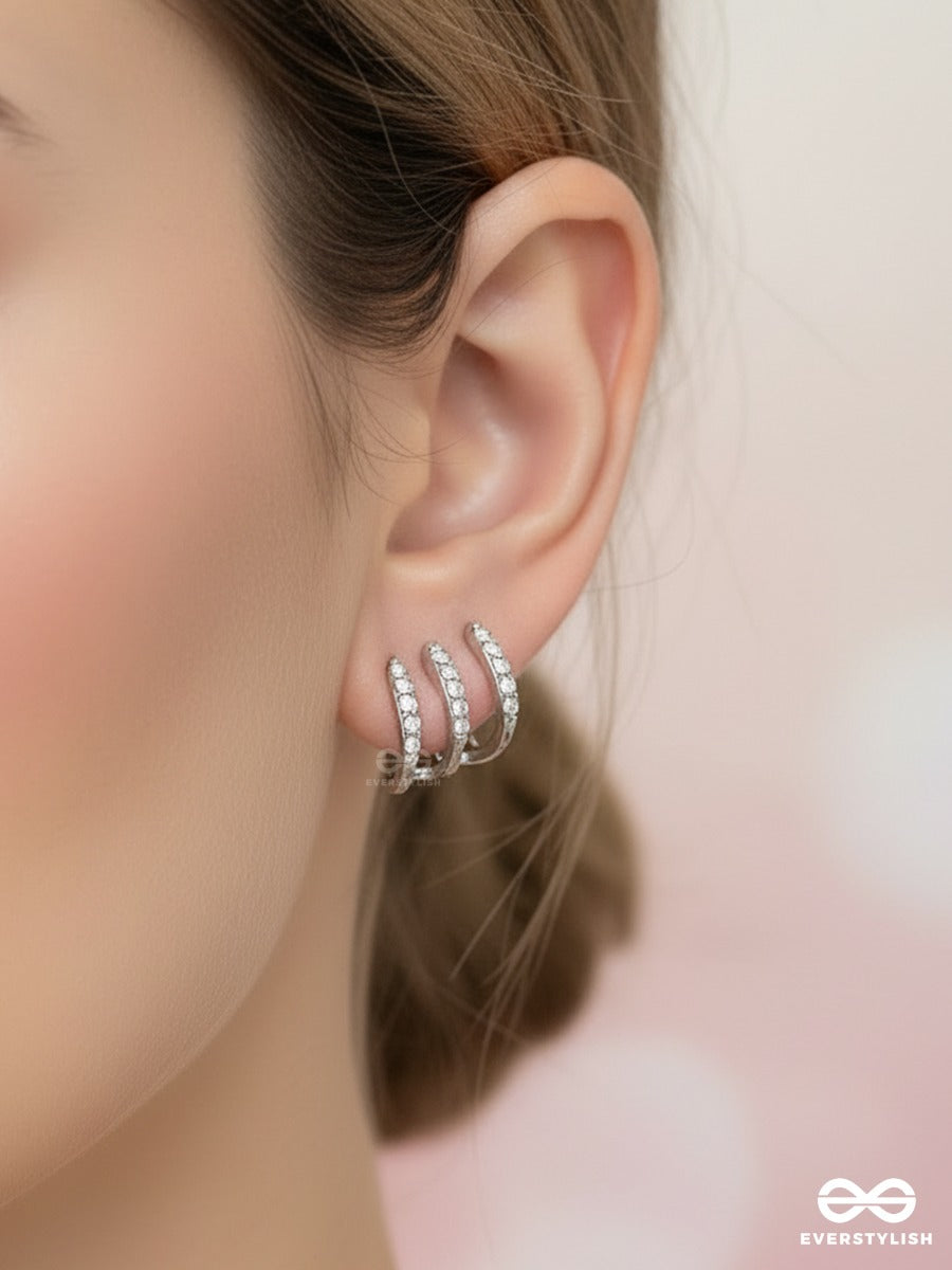 Tiara Trace - Minimal Crown Silver Stud Earrings