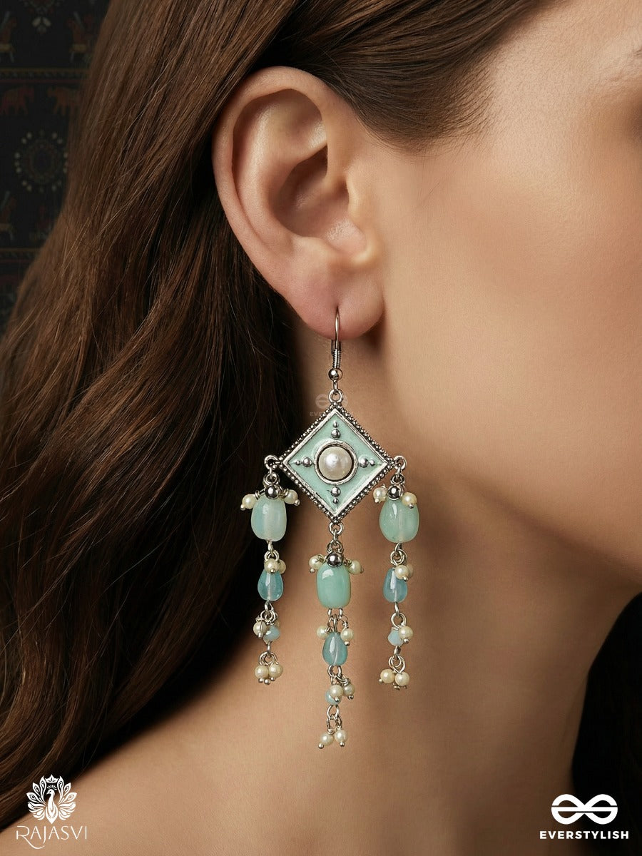 Pankhuri Tinkle - Oxidised Jodhpuri Jhumkas With Diamond Motif And Dangling Drops
