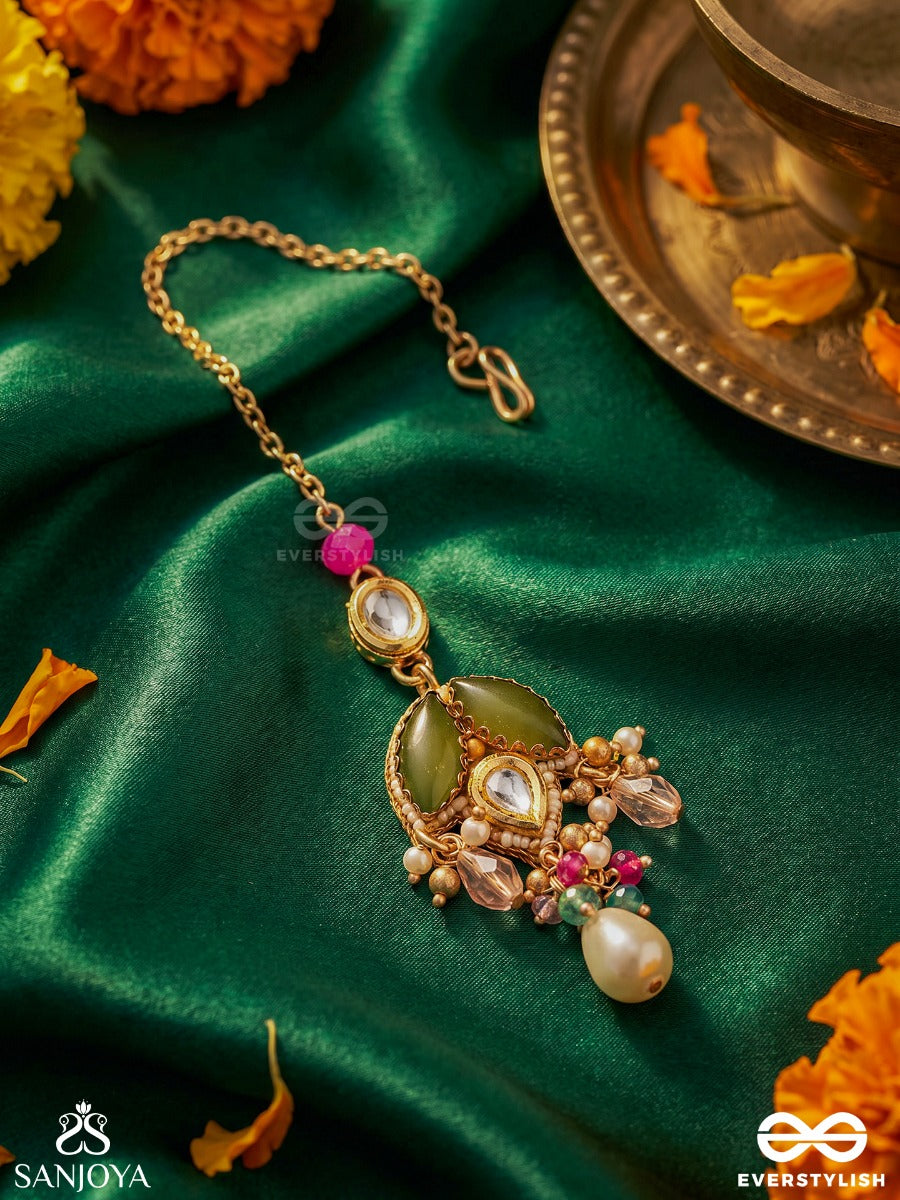 Chitrasmita - Artistic Charm - Festive Maangtika With Enamel Detail And Drop Pearl Accents