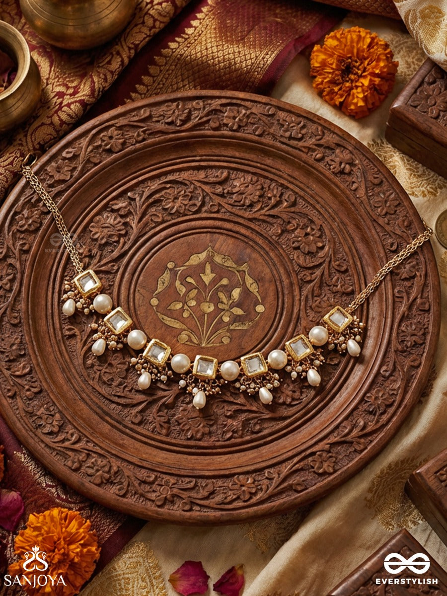Chandrasara - Essence Of The Moon - Elegant Necklace With Repeating Polki Links And Pearl Cluster Accents