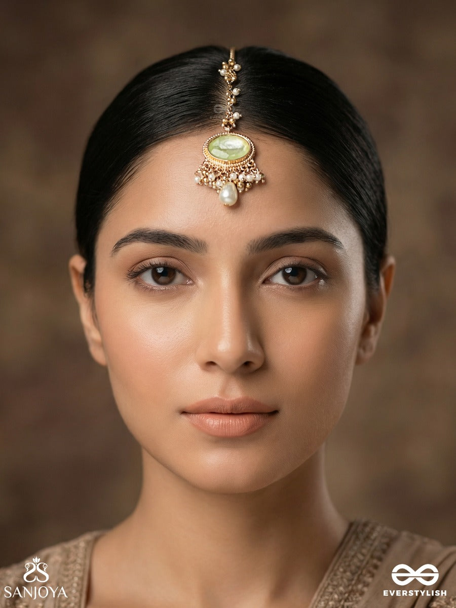 Marakatika - Emerald Glow - Elegant Maangtika With Gem Medallion And Ornate Gold Fringe