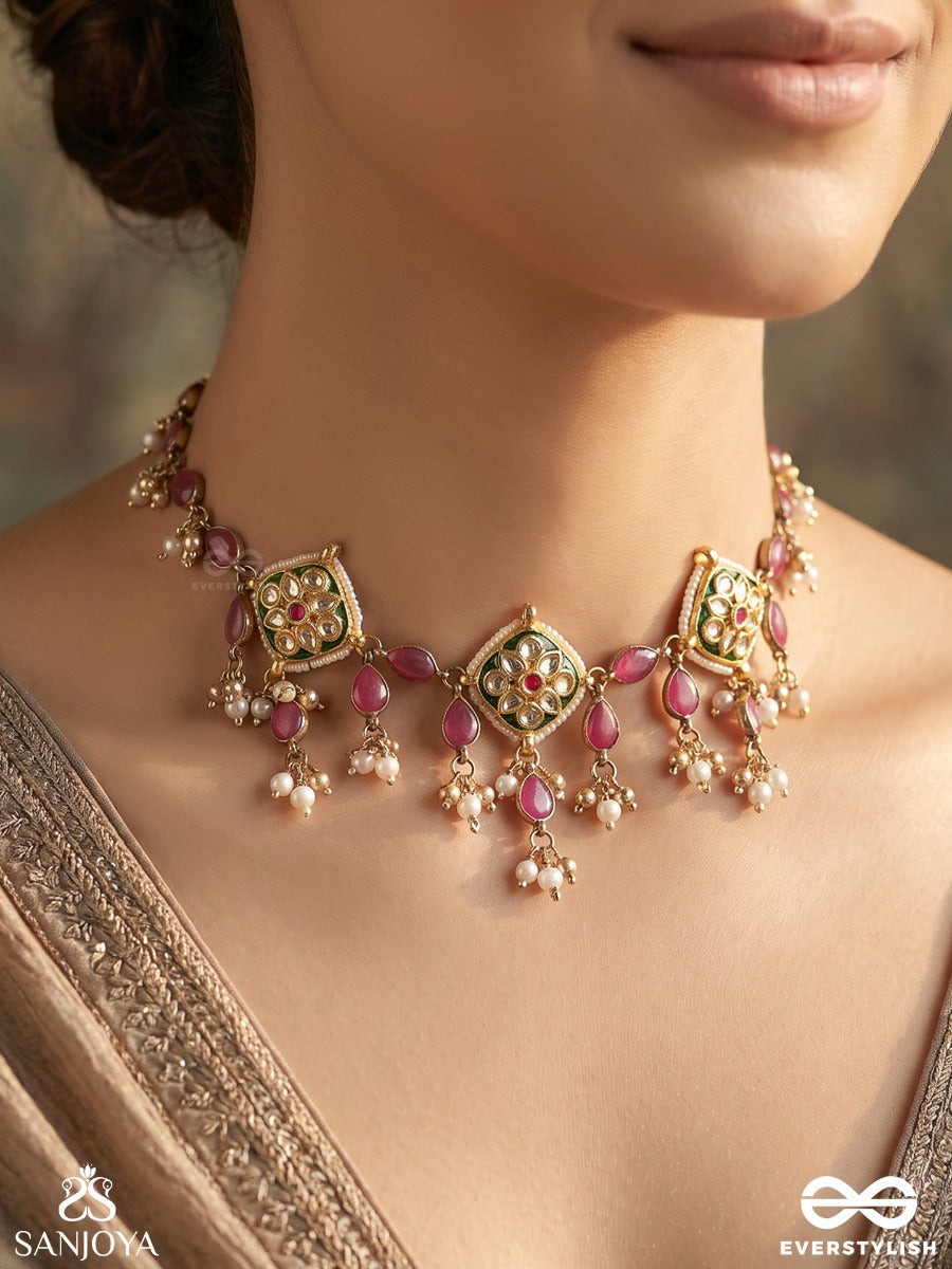 Maniketana - House Of Jewels - Festive Necklace With Gemmed Motifs And Ruby-Toned Drop Accents