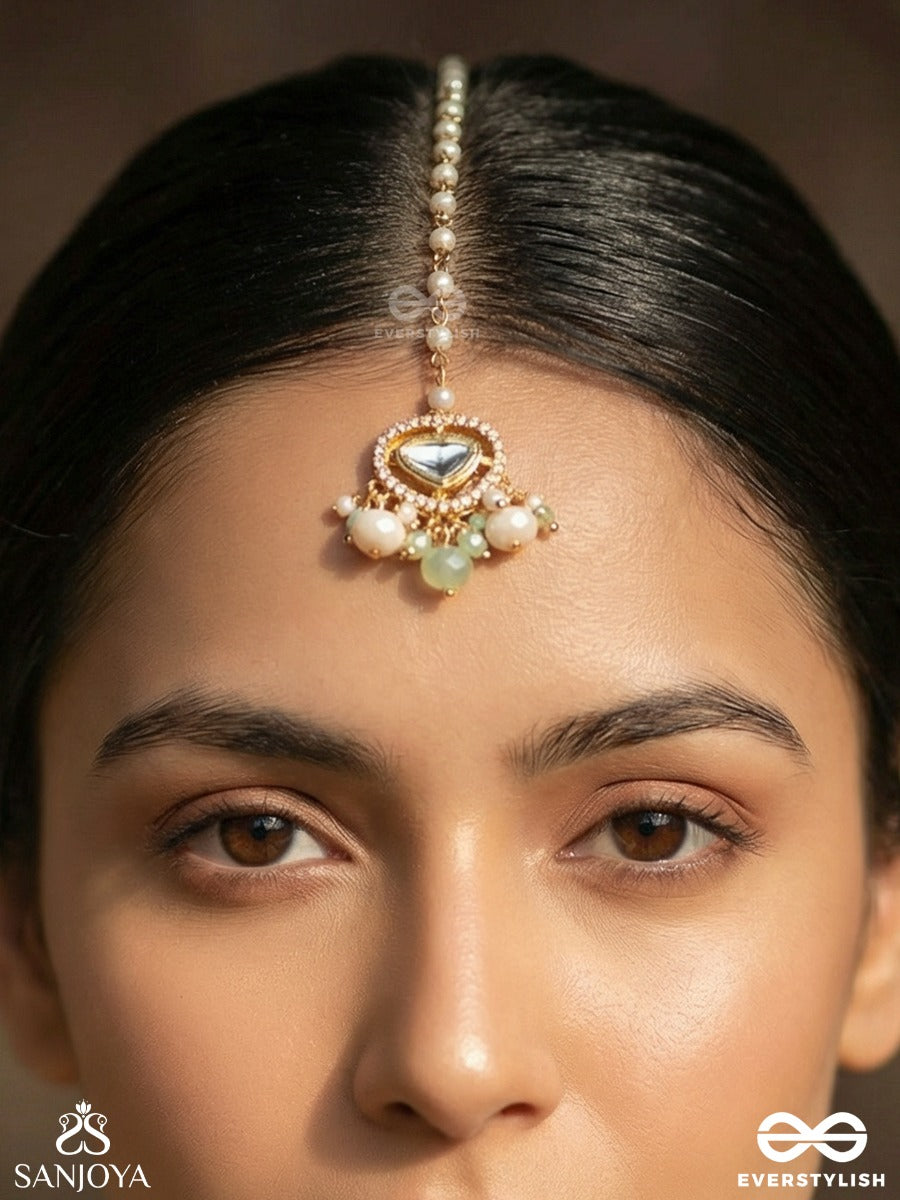 Nirjara - Ever-Flowing - Minimal Maangtika With Subtle Stone Panel And Dangling Detail