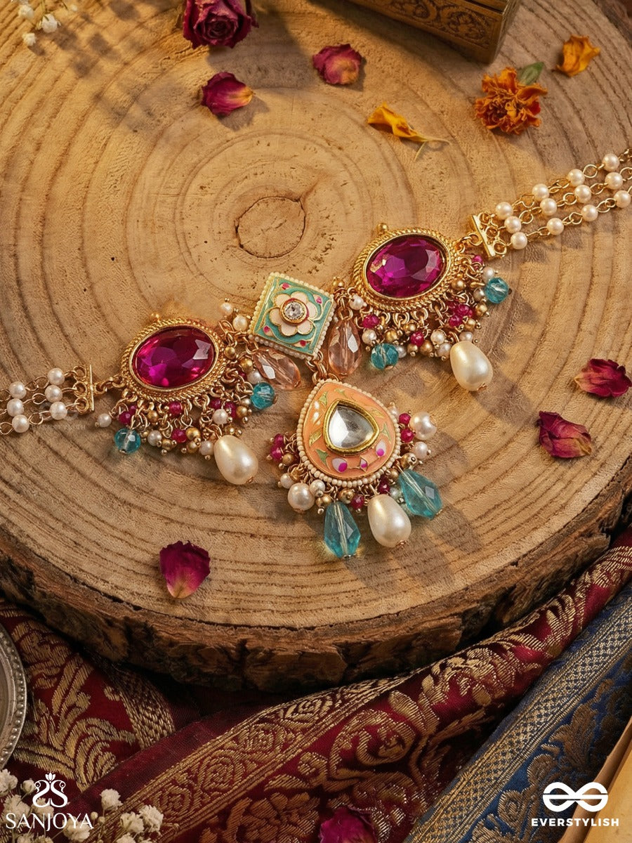Chitrapradipa - Ornate Light - Elegant Necklace With Enamelled Design And Multi-Strand Pearl Detail
