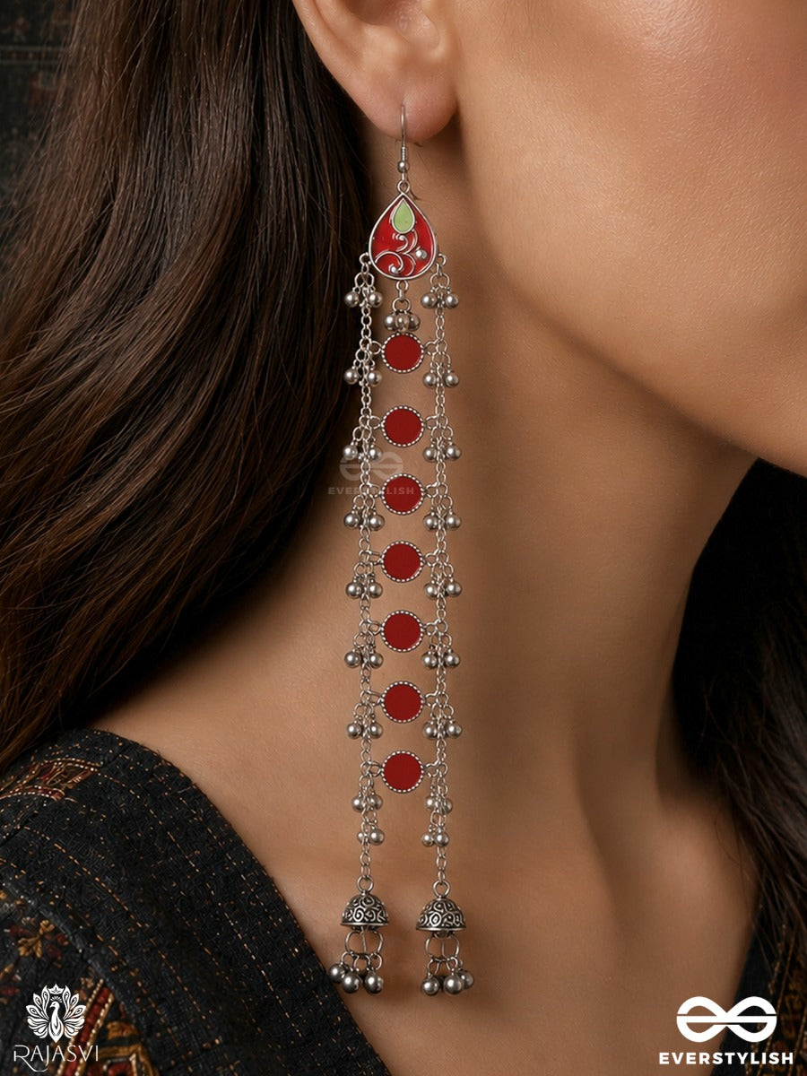 Saaz Gulaal – Long Drop Oxidised Kahsmiri Earrings