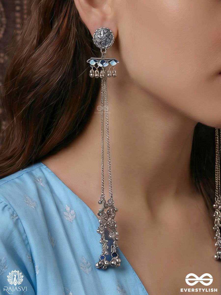 Sitara Jhanak – Stud Chain Hanging Oxidised Kashmiri Earrings