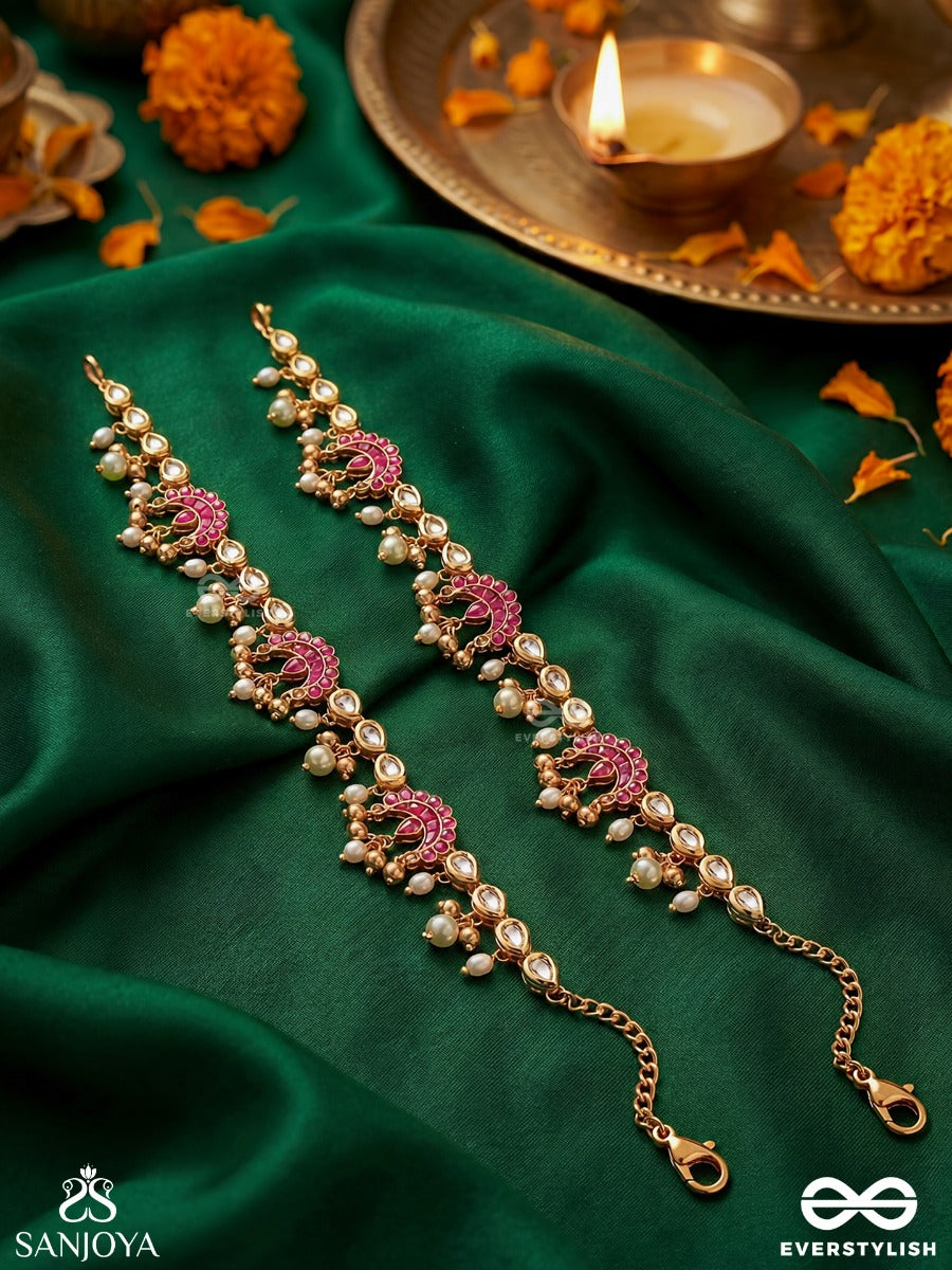 Dhruvisha – Constant Grace – Statement Anklet With Structured Design And Dangling Details