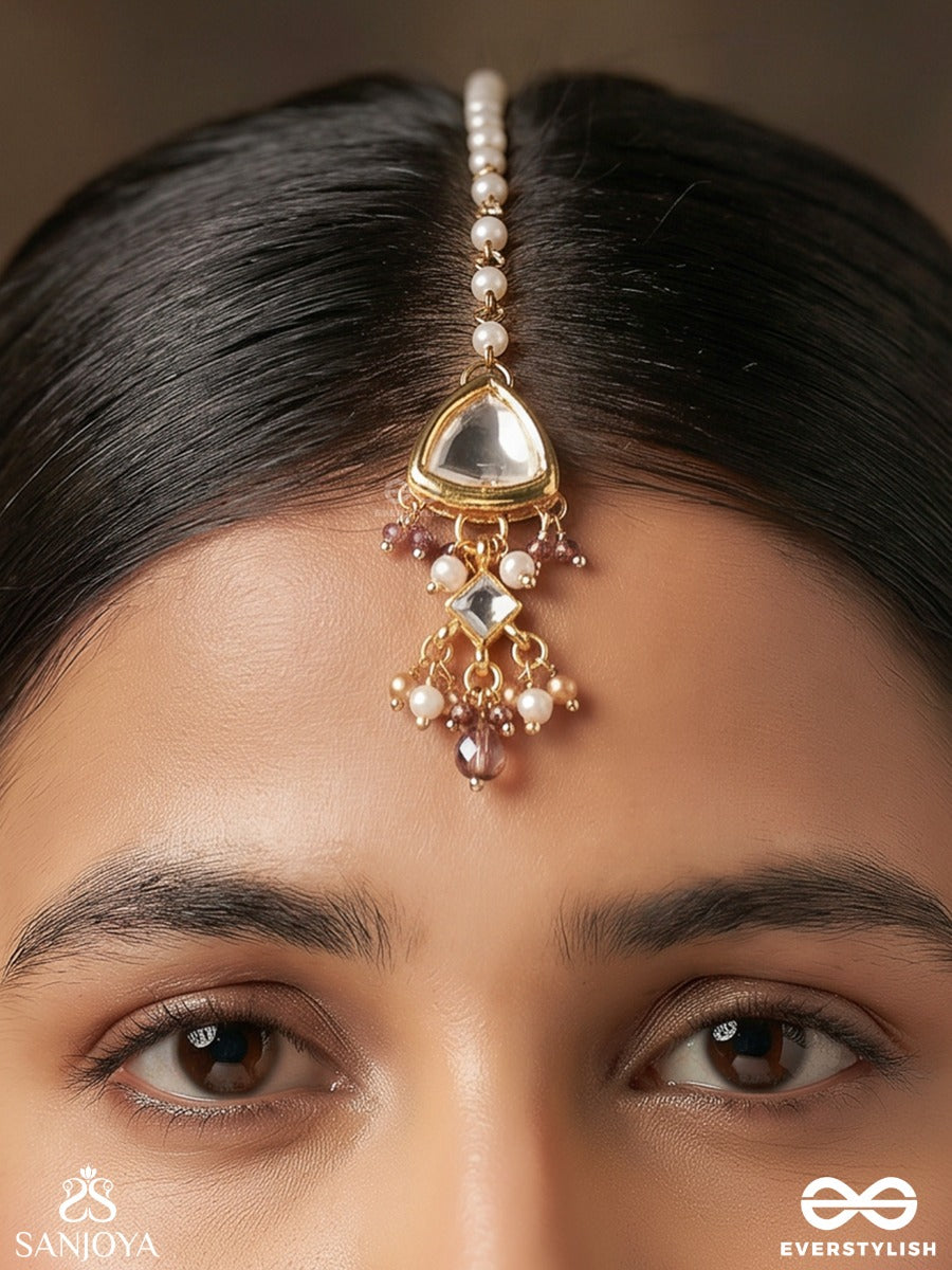 Noorangi – Radiant Splendour – Ornate Maangtika With Triangular Gem Centre And Dangling Pearl Accents