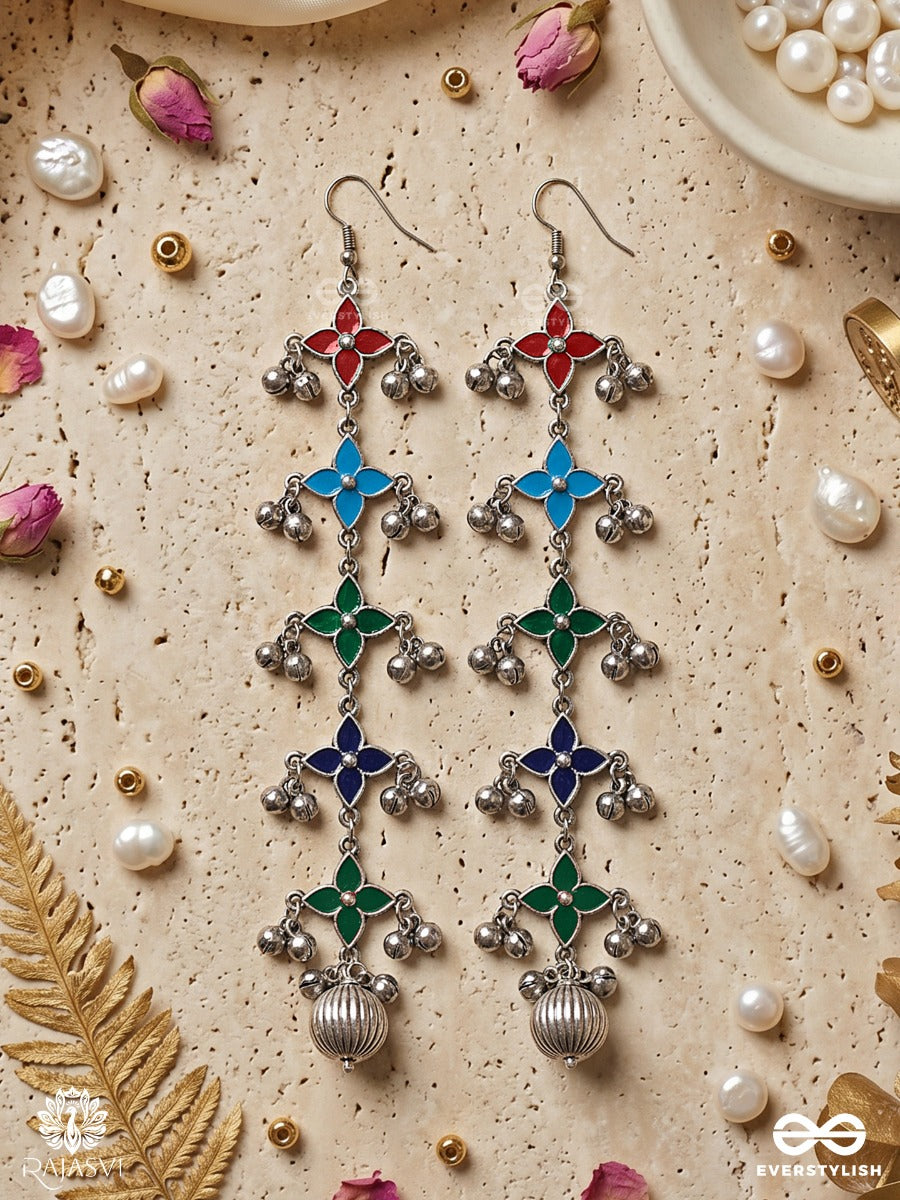 Noor Pattiyaan – Long Drop Oxidised Kashmiri Earrings