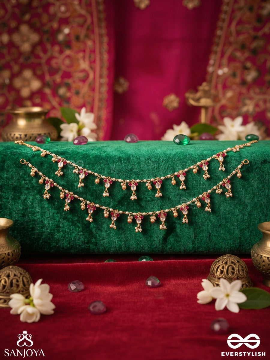 Payalrekha – Rhythmic Trace – Delicate Pair Of Anklets With Dainty Bead Clusters And Flowing Details