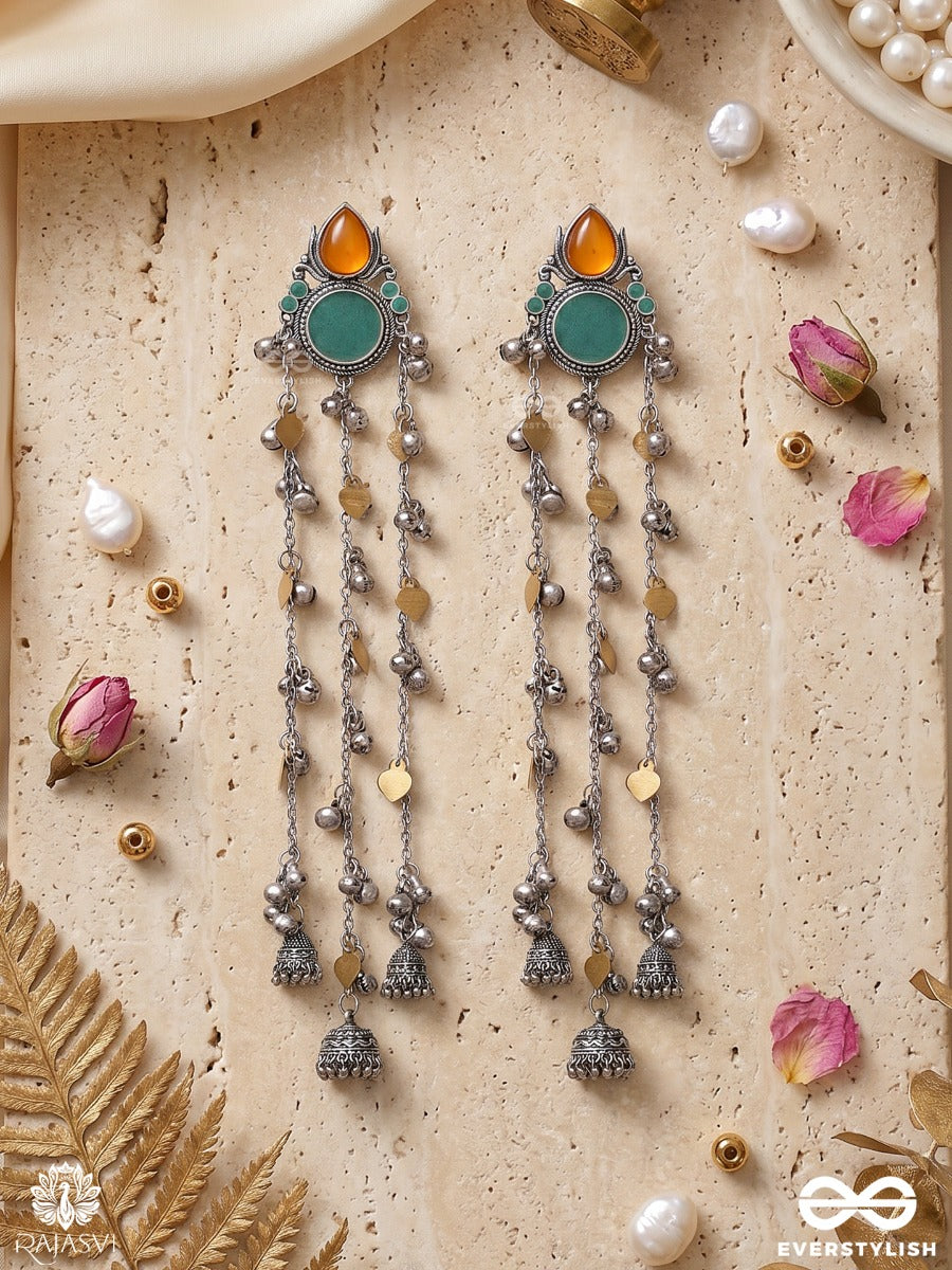 Aftaari Taarjhalar – Oxidised Cascade Long Earrings With Turquoise Stone Details