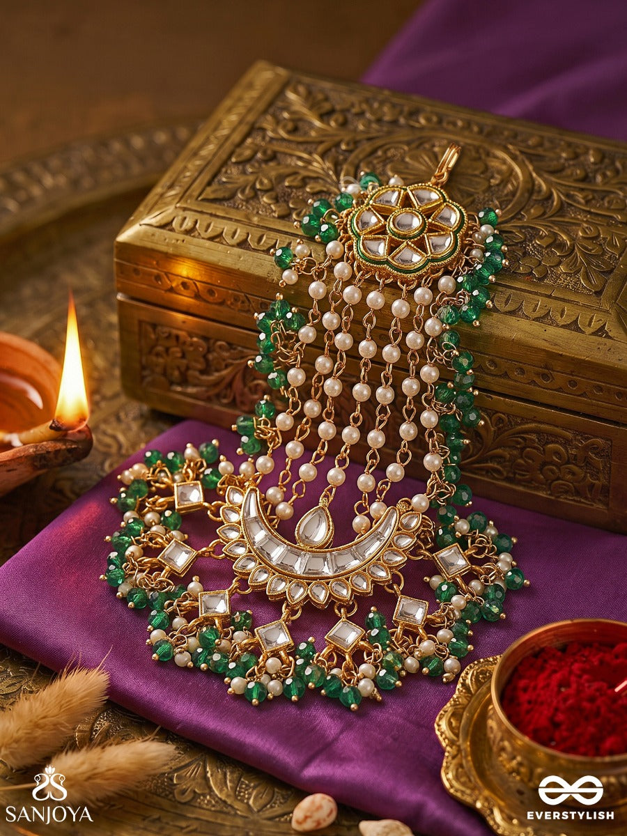 Zarafshaan – Scattered Gold – Statement Passa With Multi-Layer Chains And Dangling Stone Elements