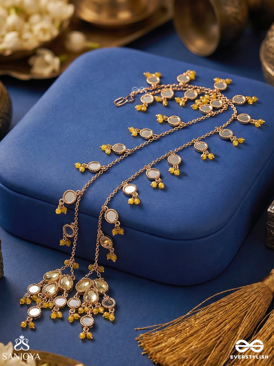 Zulfjhankaar – Melody Of Tresses – Ornate Braid Paranda With Flowing Chains, Mirror Details And Dangling Accents