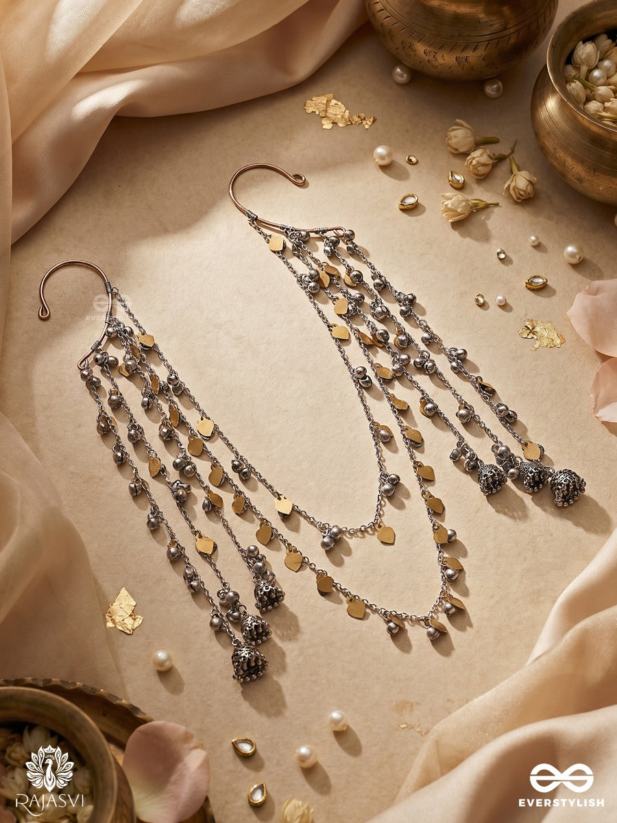 Zareen Kafchain – Oxidised Earcuff Hair Chain Accessory With Silver Charms
