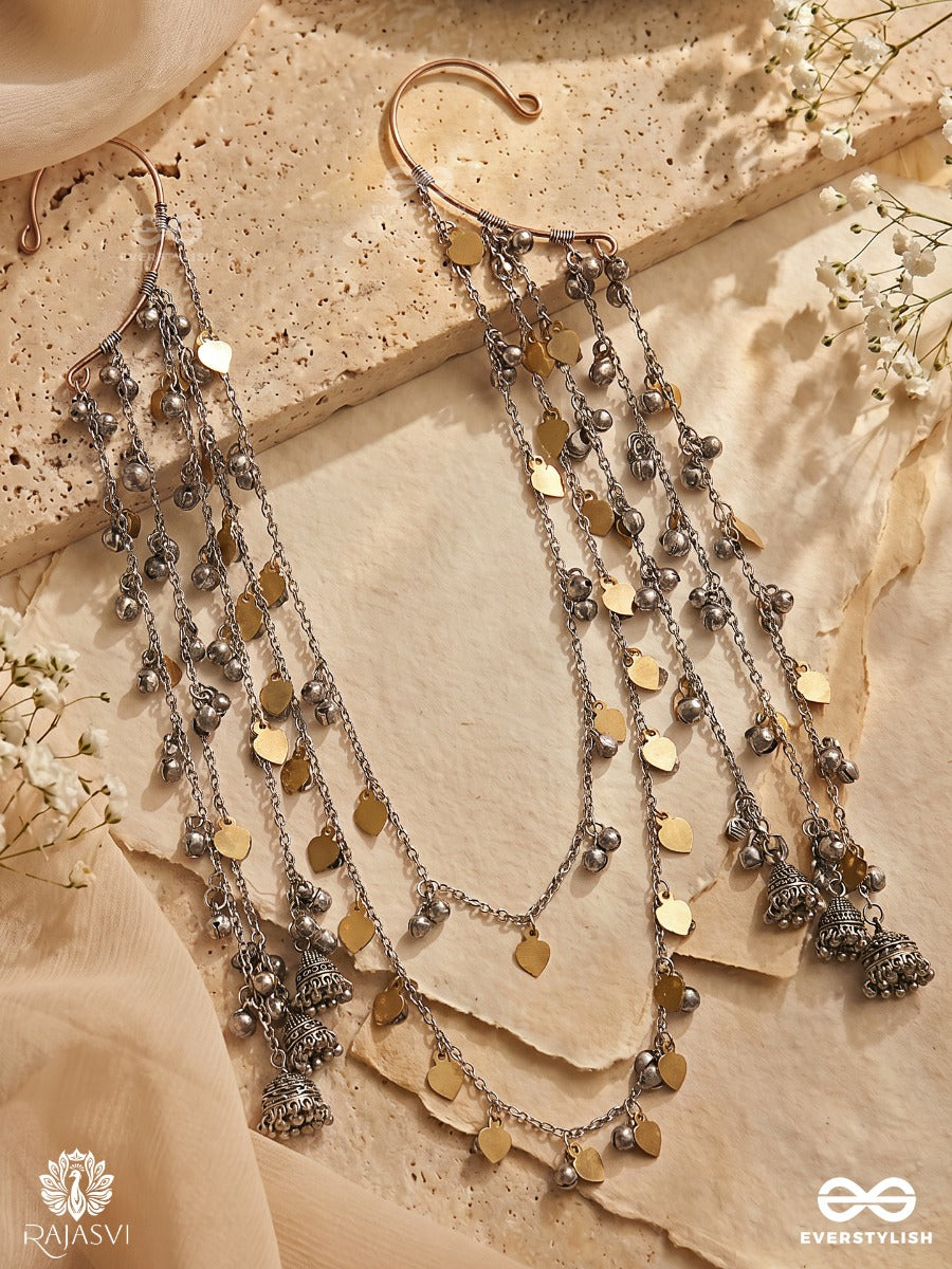 Zareen Kafchain – Oxidised Earcuff Hair Chain Accessory With Silver Charms
