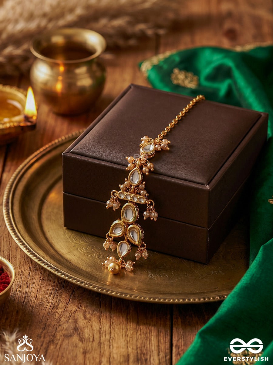 Virashini – Royal Brilliance – Ornate Maangtika With Teardrop Stone Links, Gold-Tone Bead Details And Delicate Dangling Accents