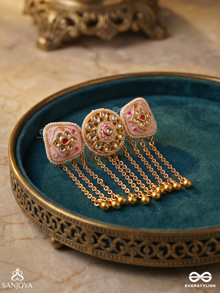 Phulmani – Jewelled Flower – Ornate Ring With Round Floral Center Detail, Decorative Side Panels And Dangling Gold Chain Accents