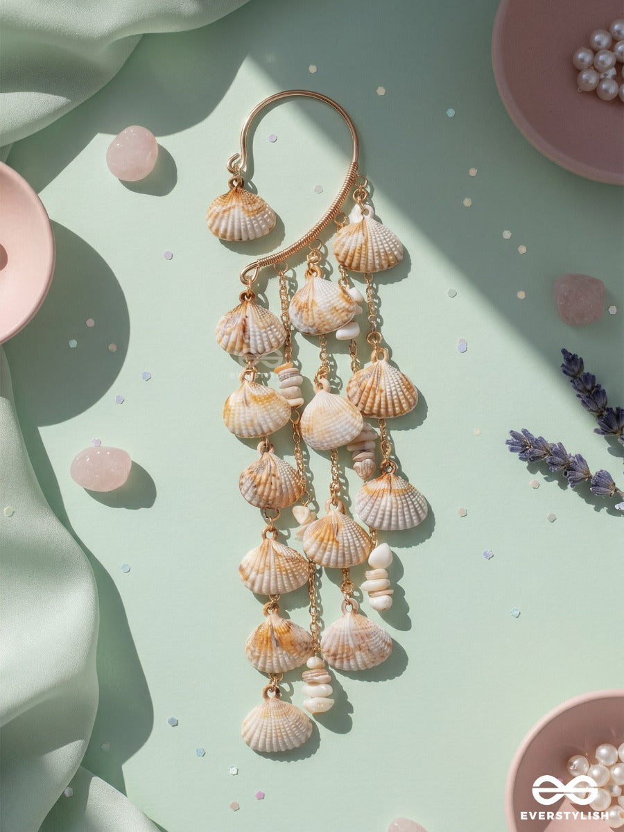 Daisy Drizzle – Chain Earcuff With White Shell Bead Accents