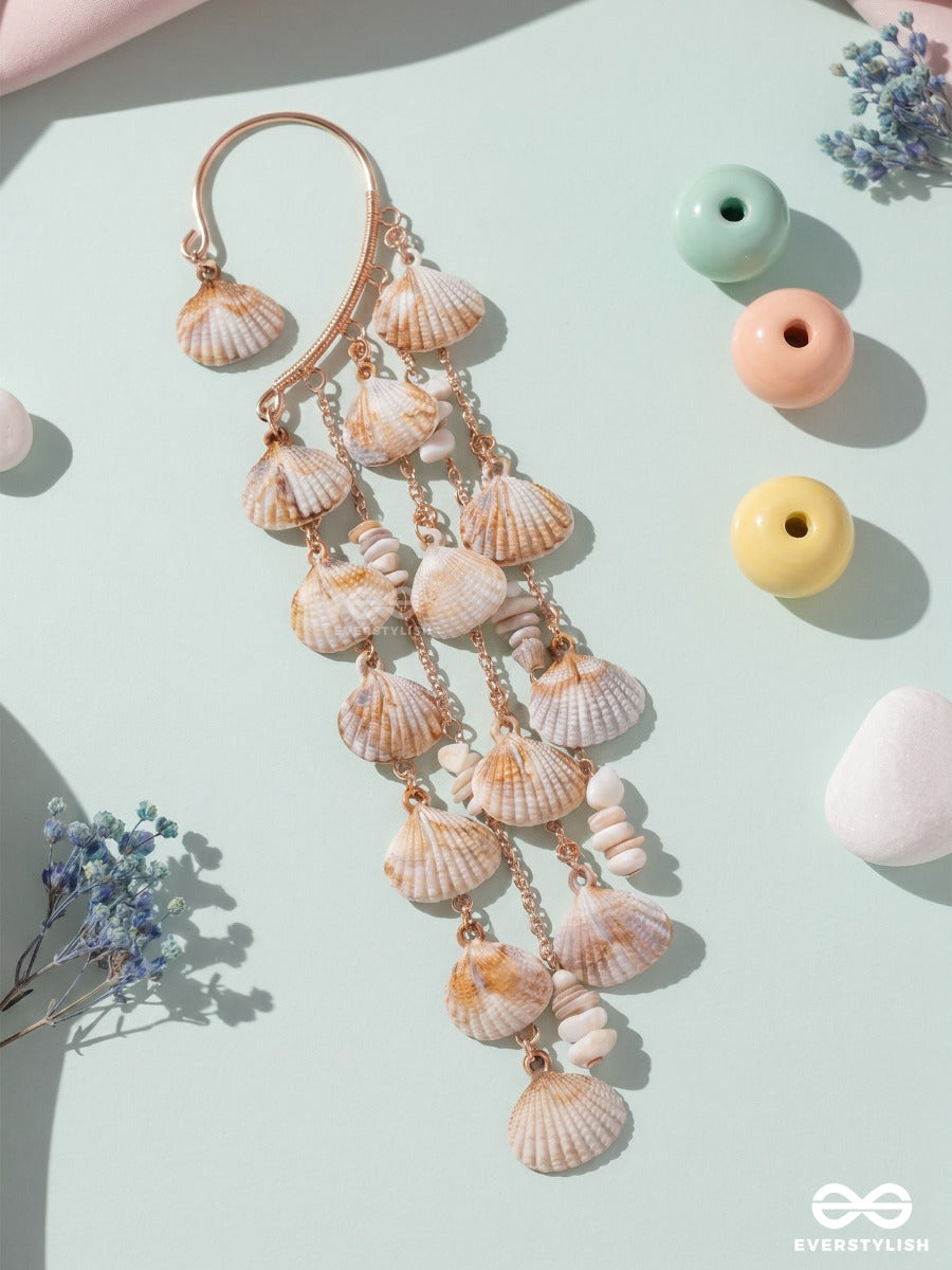 Daisy Drizzle – Chain Earcuff With White Shell Bead Accents