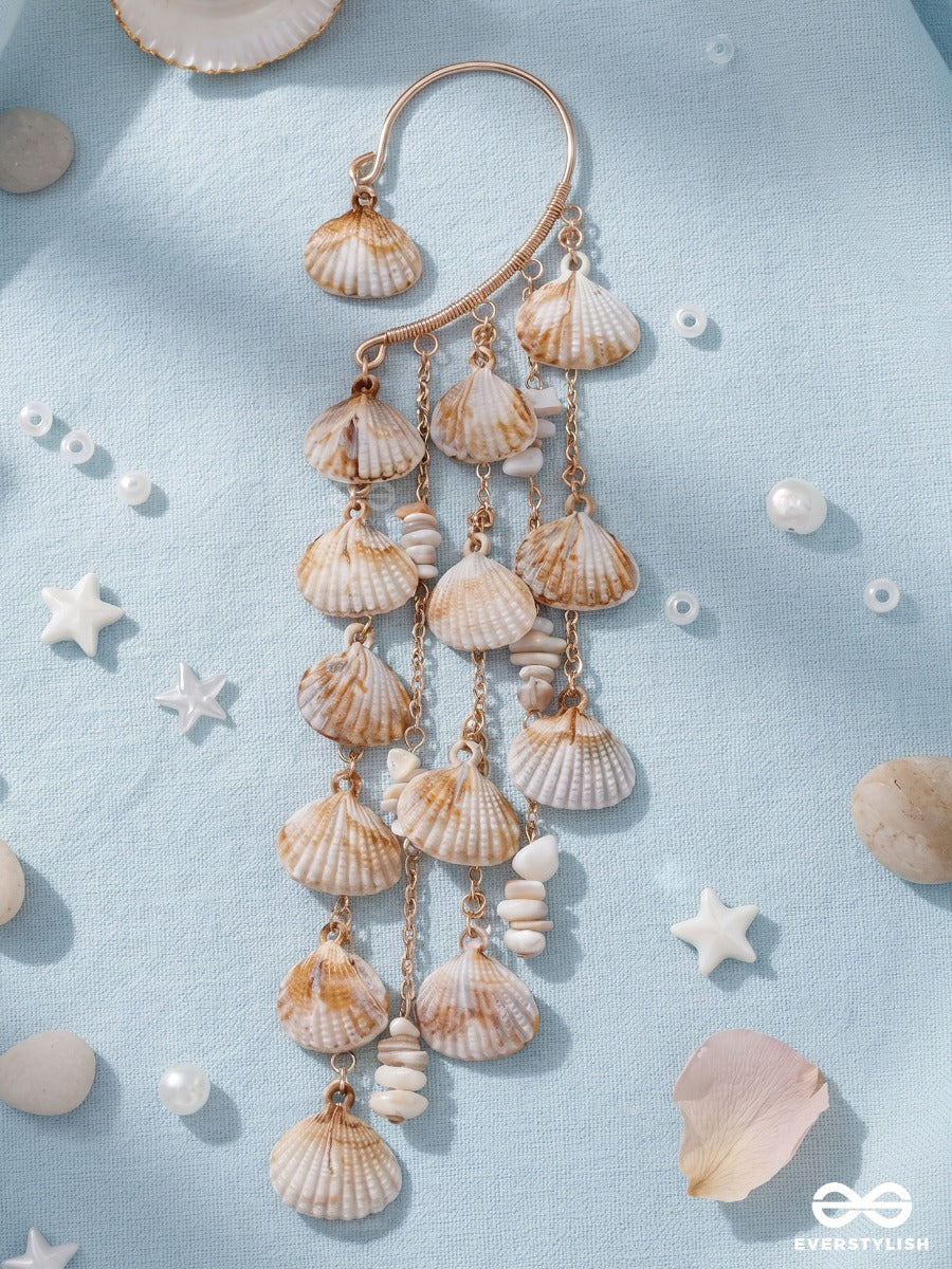 Daisy Drizzle – Chain Earcuff With White Shell Bead Accents