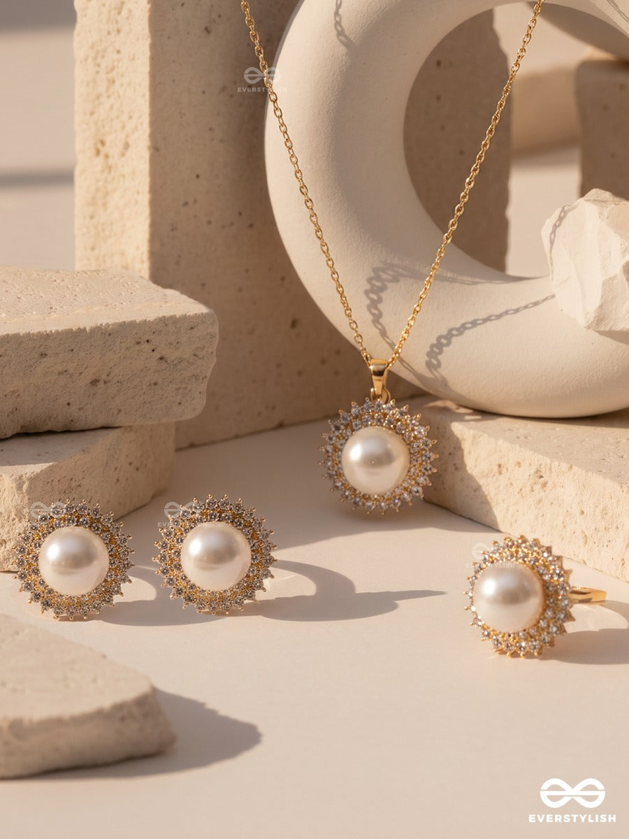 Pearl Sunburst – Gold Toned Necklace, Ring & Earrings Set
