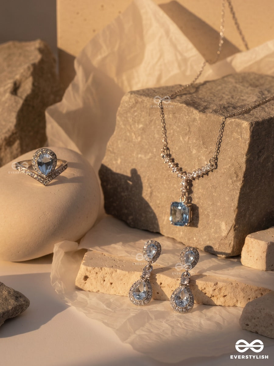 Icy Twinkle – Crystal Necklace, Ring & Earrings Set