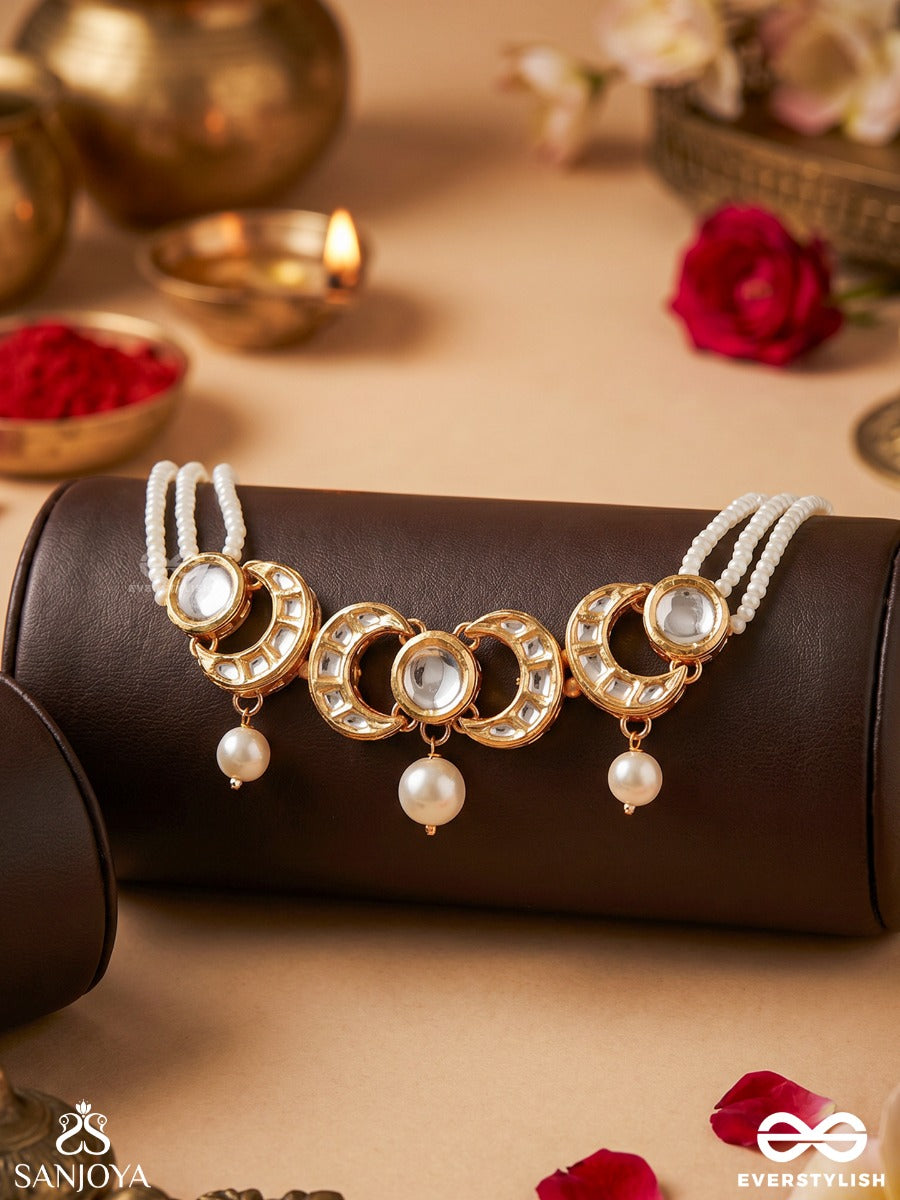 Muktachandra – Pearl Moon – Elegant Necklace With Slender Pearl Strands, Ornamental Round Center Links And Delicate Gold-Tone Chain Finish