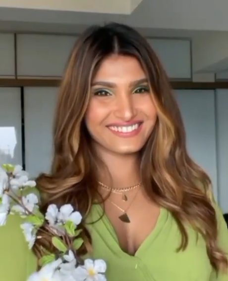 Esha Shetty