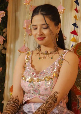 Mahak, Sanjoya bride